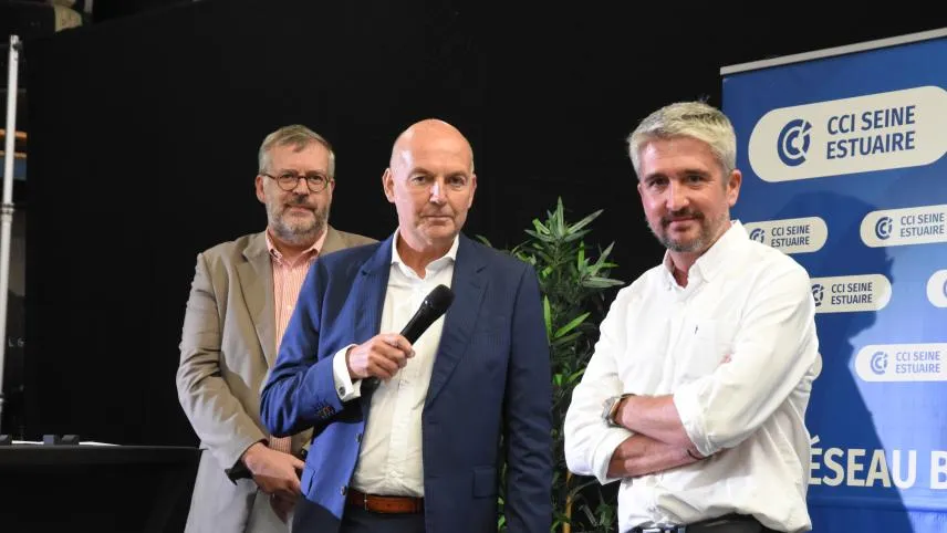 Aymeric Le Grand, dirigeant de la SFEE, a reçu la CCI représentée par Nicolas Mougenel et Yves Lefebvre - Crédit photo : Matthias Chaventré/Paris Normandie 