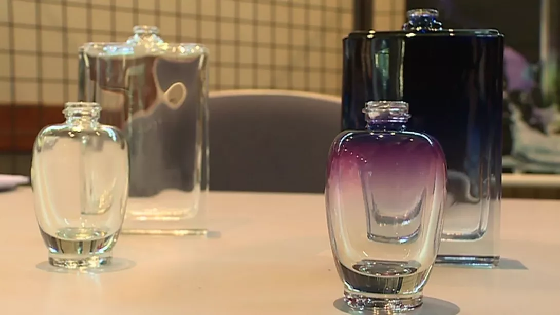  L'entreprise Jenniver emploie 85 trieurs de flacons de parfums de luxe - Crédit photo : Judikaëlle Rousseau